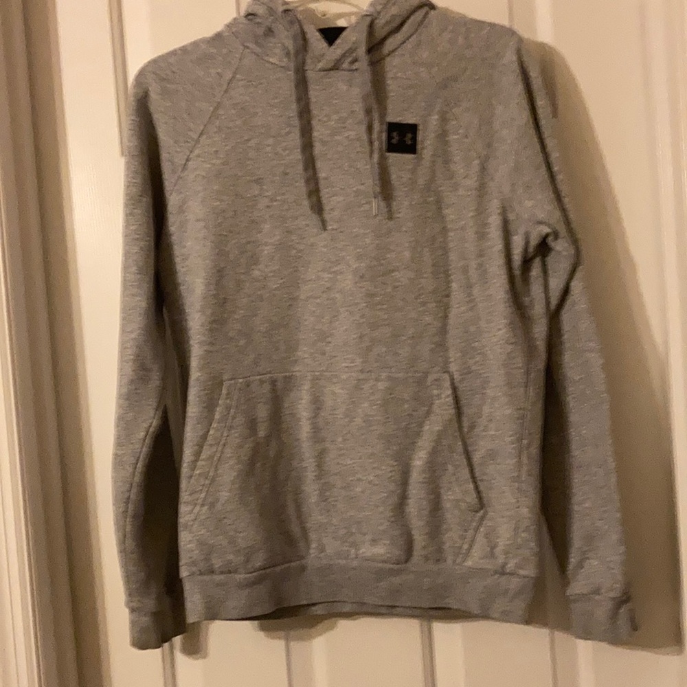 Under Armour men’s gray hoodie